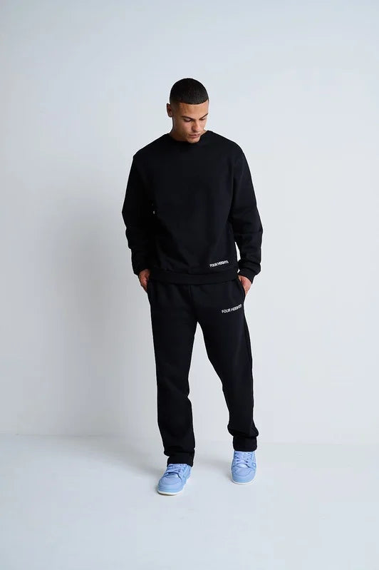 Vantara Black Crewneck
